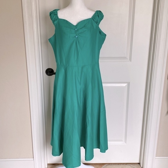 NWT ACEVOG Midi dress women’s XXL Kelly green Baby doll Sweetheart neckline - Picture 2 of 9